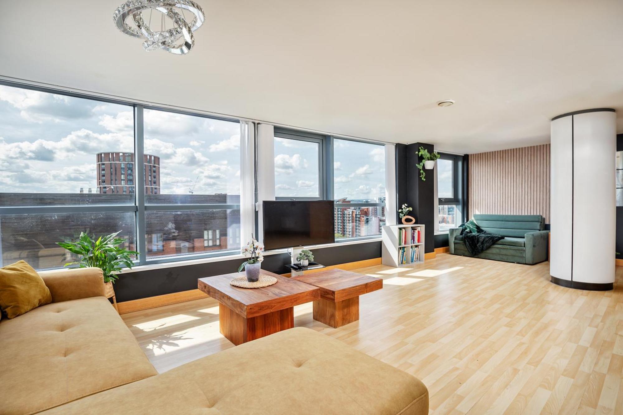 Large Central Penthouse In Leeds Leeds  Luaran gambar