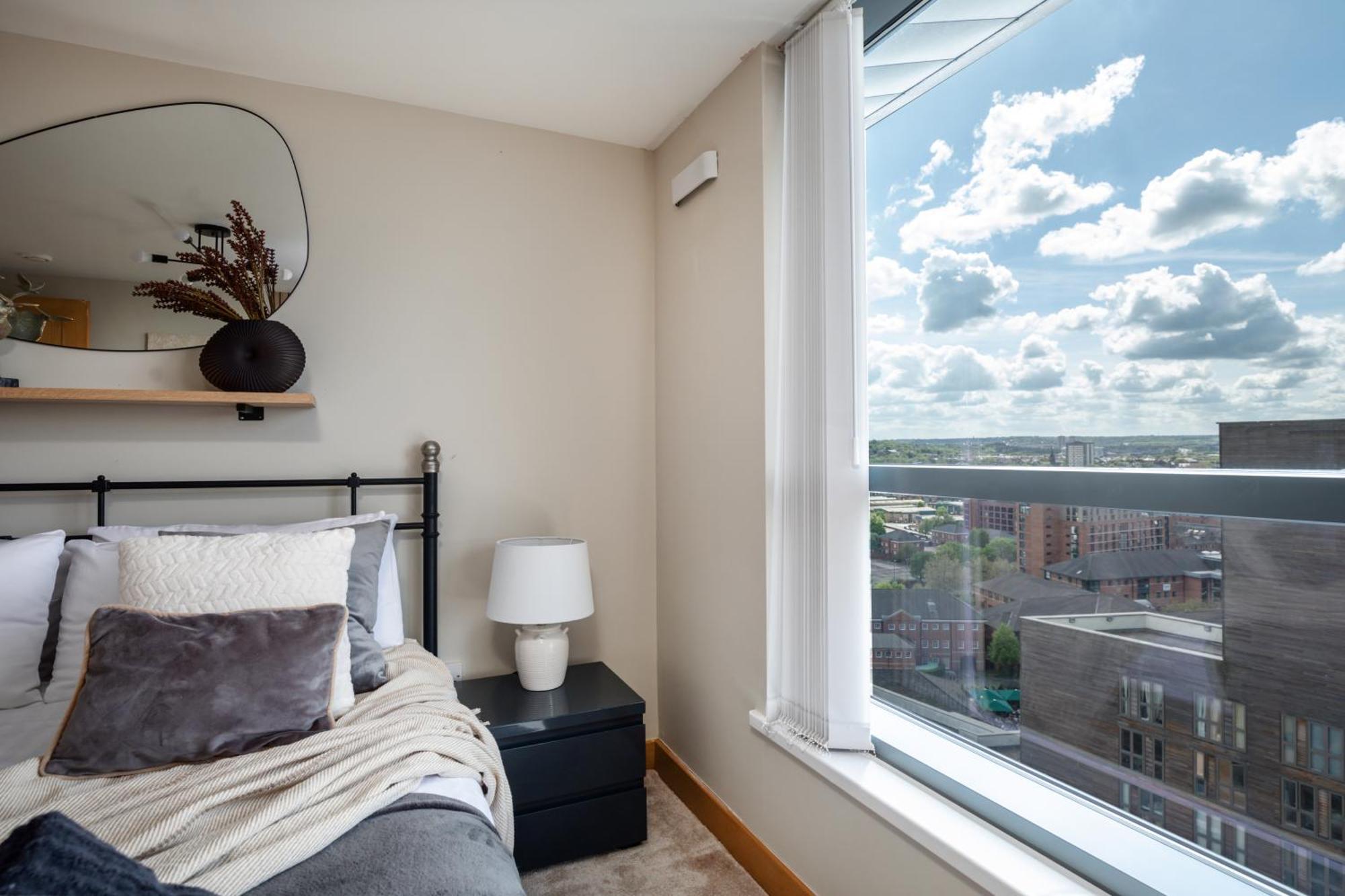 Large Central Penthouse In Leeds Leeds  Luaran gambar