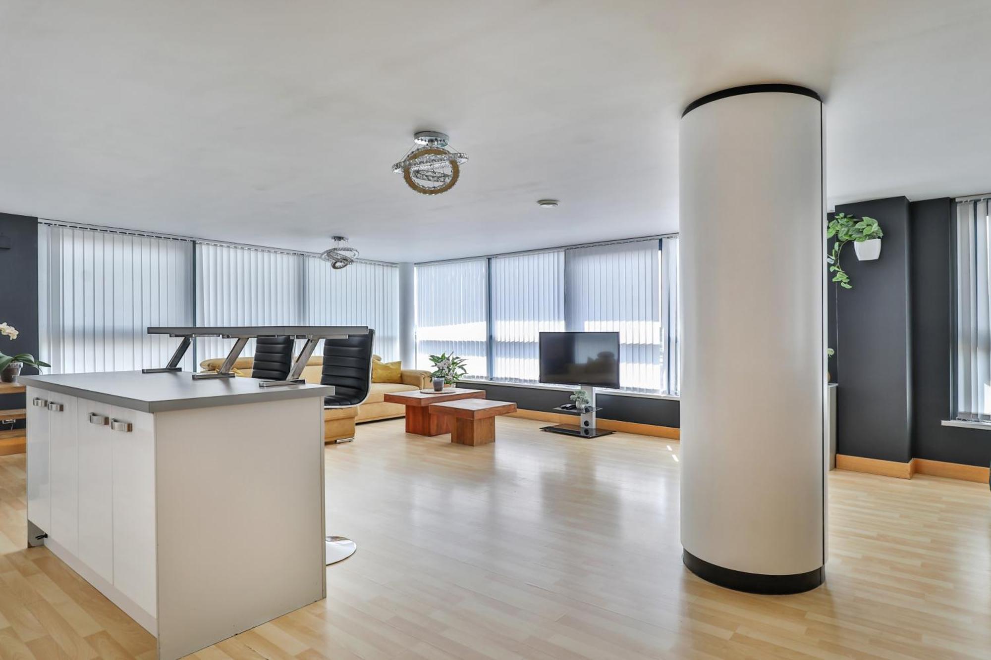 Large Central Penthouse In Leeds Leeds  Luaran gambar